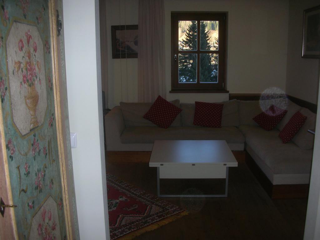 Appartement Colussi バド クラインキルヒハイム 部屋 写真