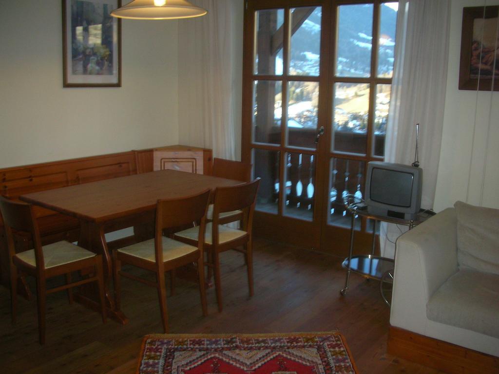 Appartement Colussi バド クラインキルヒハイム 部屋 写真