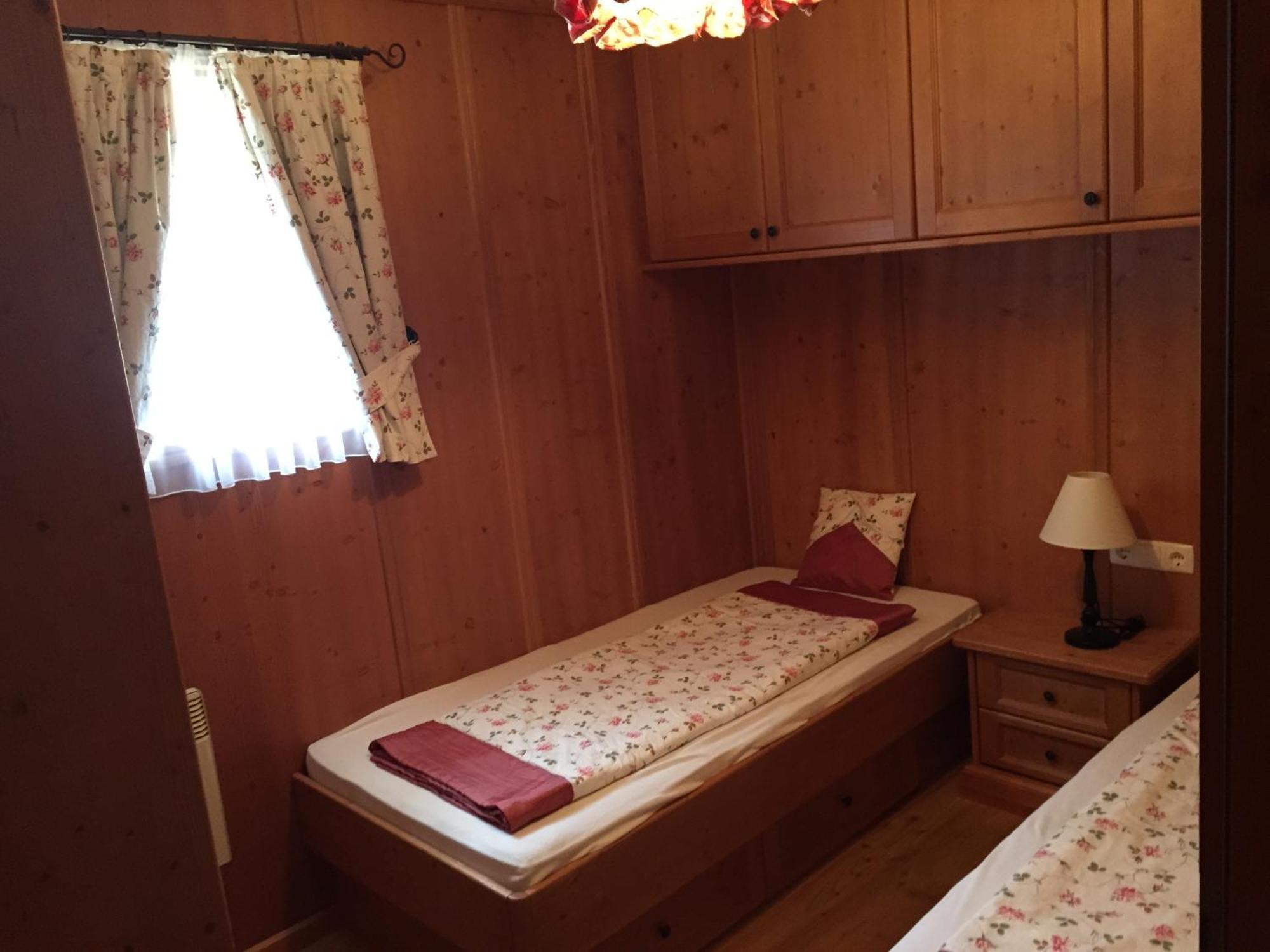 Appartement Colussi バド クラインキルヒハイム 部屋 写真
